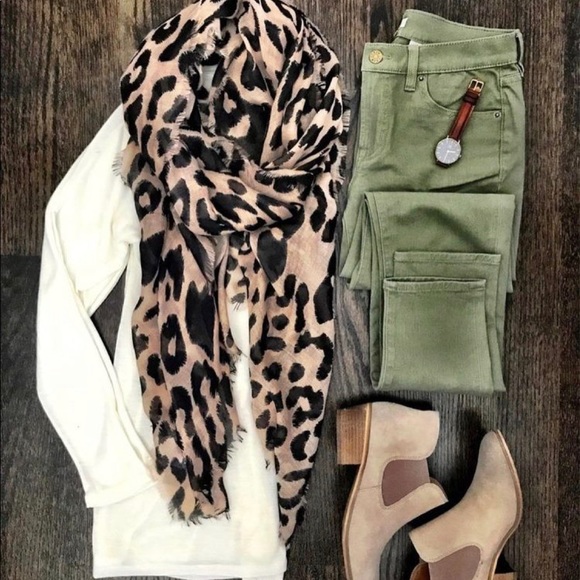 🖤HP🖤 BOUTIQUE MYSTERY BOX |Sizes XXS-3X | - Picture 2 of 8